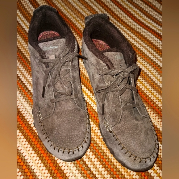 Skechers Women's Brown Boots. Relaxed Fit Memory Foam Size 8 - Picture 1 of 5
